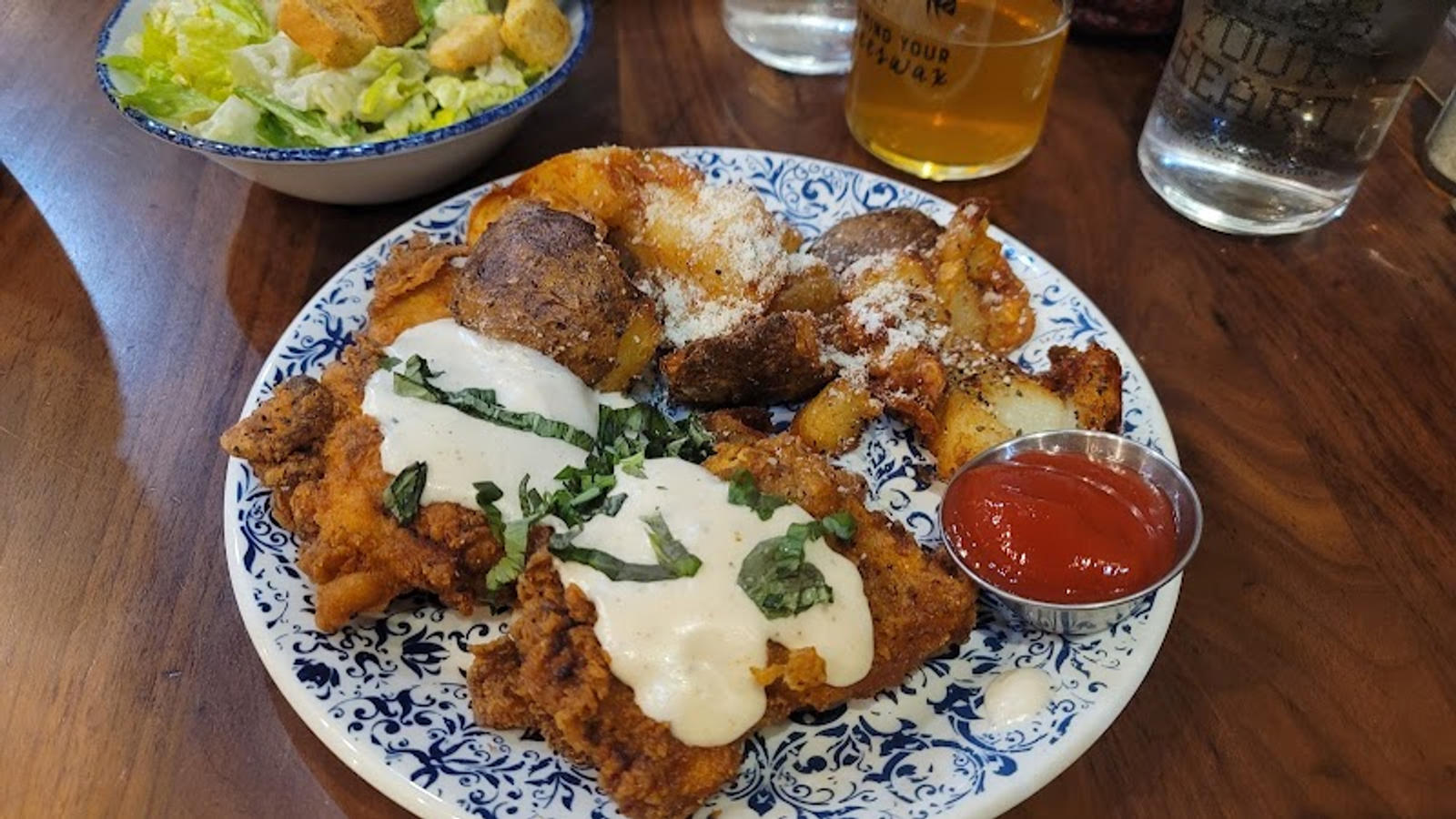 Restaurant photo 9